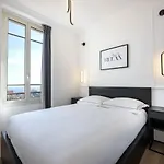 Monaco Sea View בוסוליי