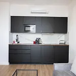 Monaco Sea View בוסוליי